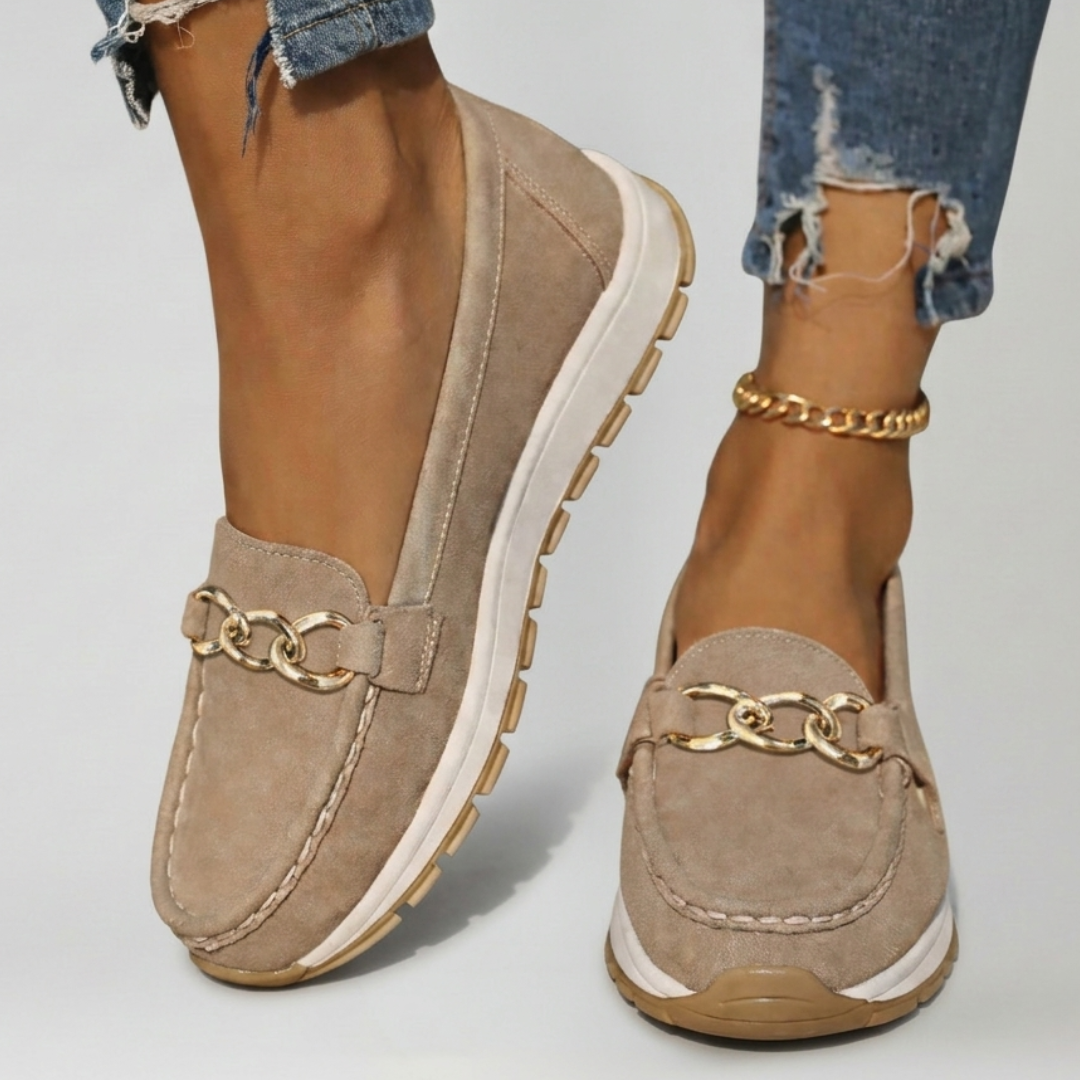 Mocassins Femme Slip-On avec Détail Chaîne